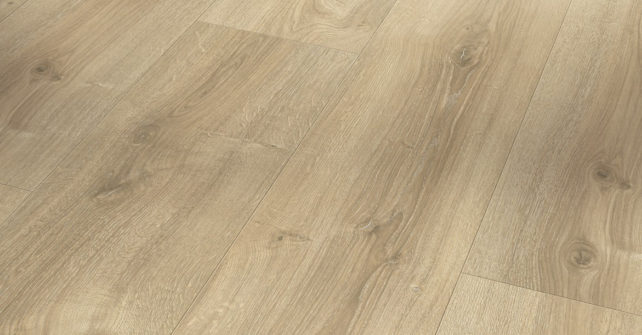 parador_1744353_basic 600 chêne nova clair chaulé